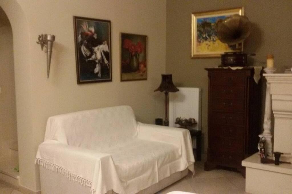 Apartment In Anakasia Overlooking 볼로스 외부 사진